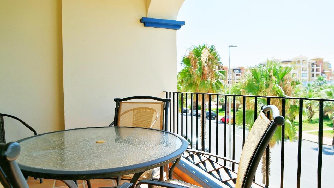 Marina II By H Apartment Isla del Moral Bilik gambar